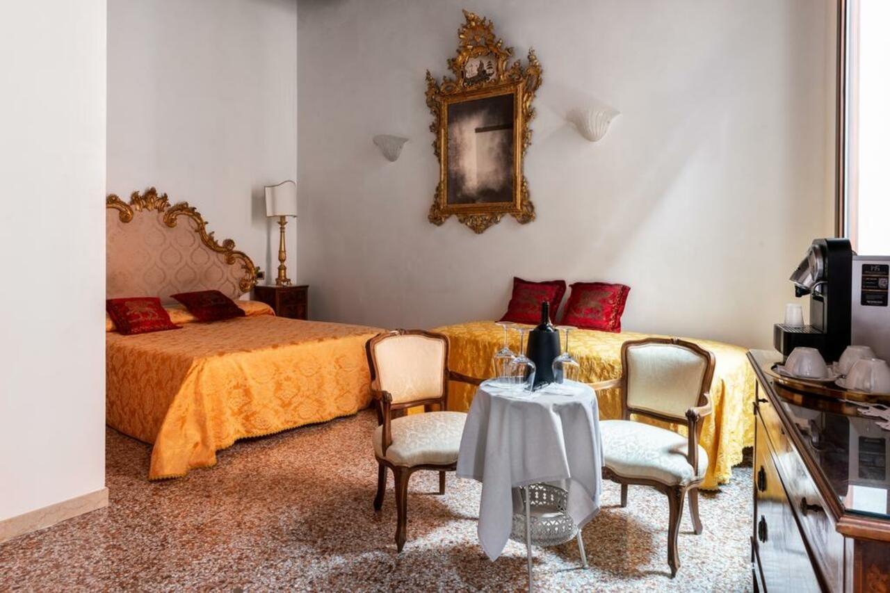 Luxury Venetian Rooms Luaran gambar