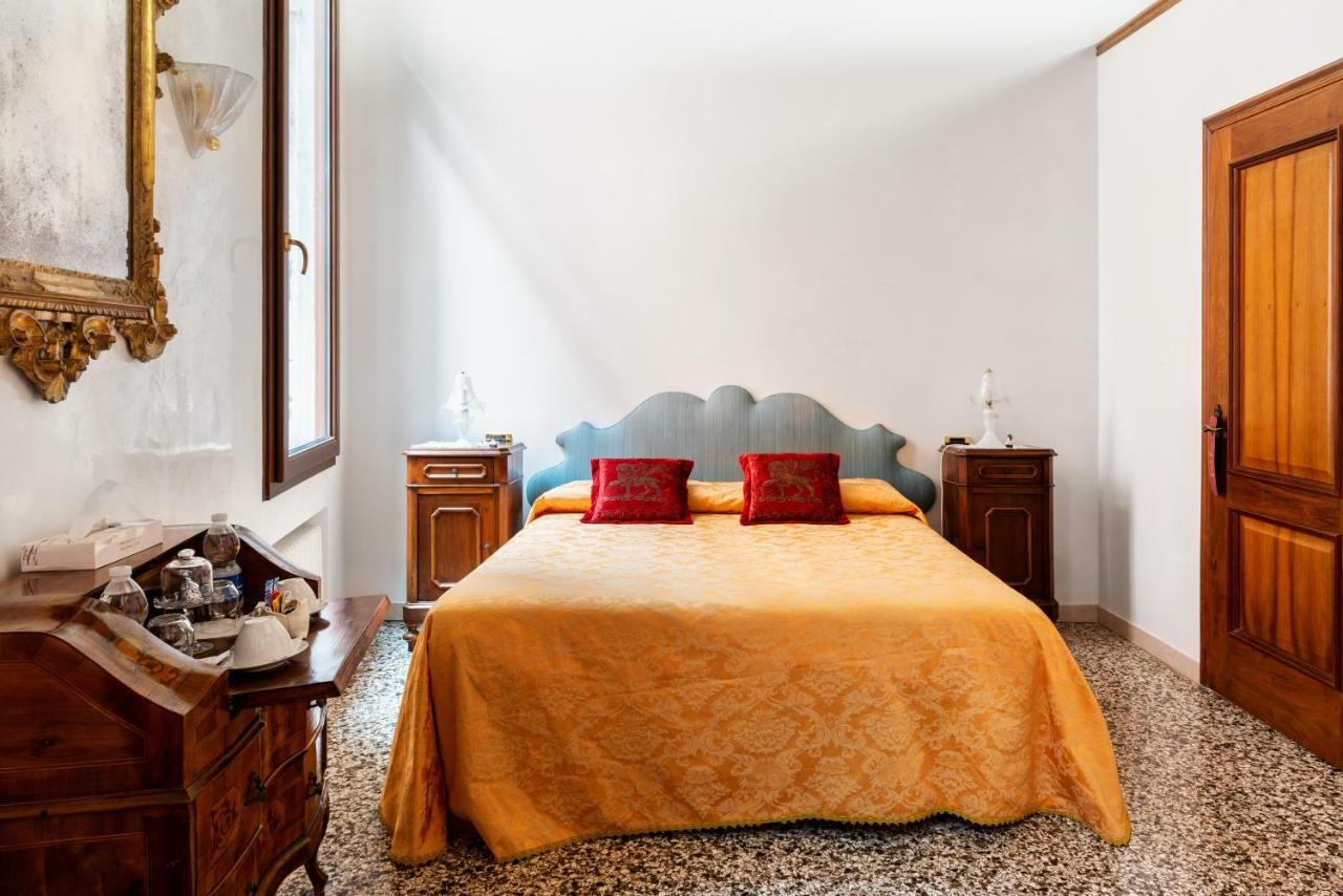 Luxury Venetian Rooms Luaran gambar