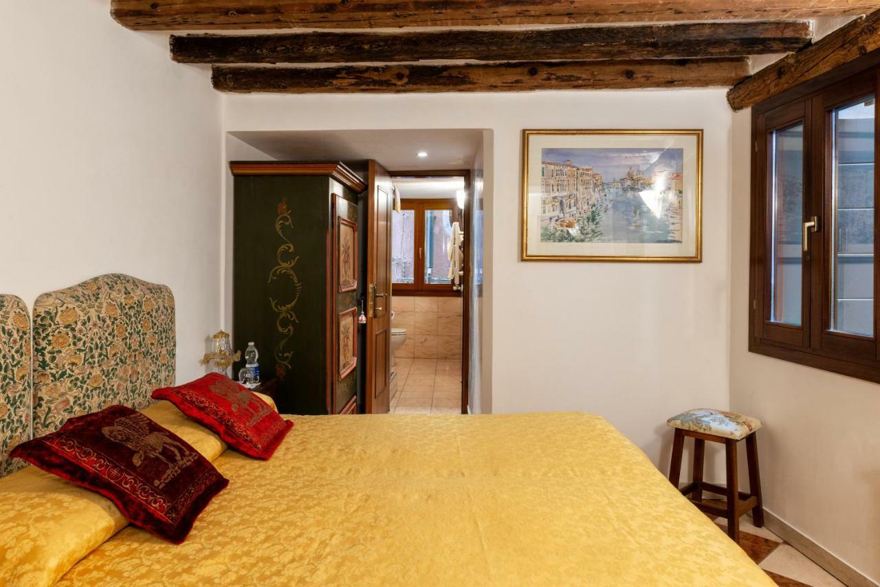 Luxury Venetian Rooms Luaran gambar